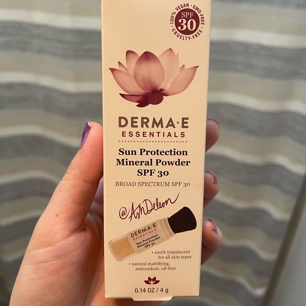 Sun Protection Mineral Powder SPF30 - brand new!!